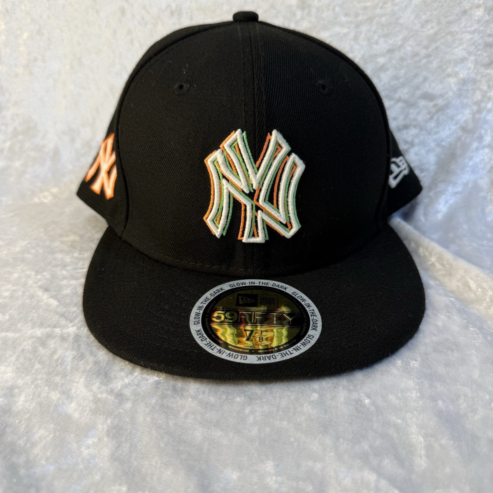 New York Yankees Black New Era 59Fifty 3D Glow-In-The-Dark Hat Size 7 1/8