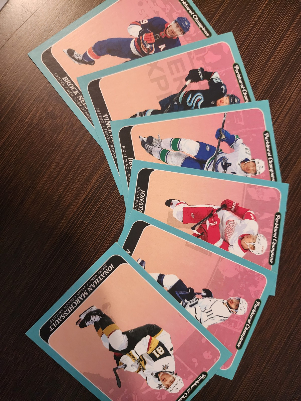 25 Card Hockey Lot w/ Rookies, Stars, Inserts, Base-Pick Your TEAM – GREAT GIFT!