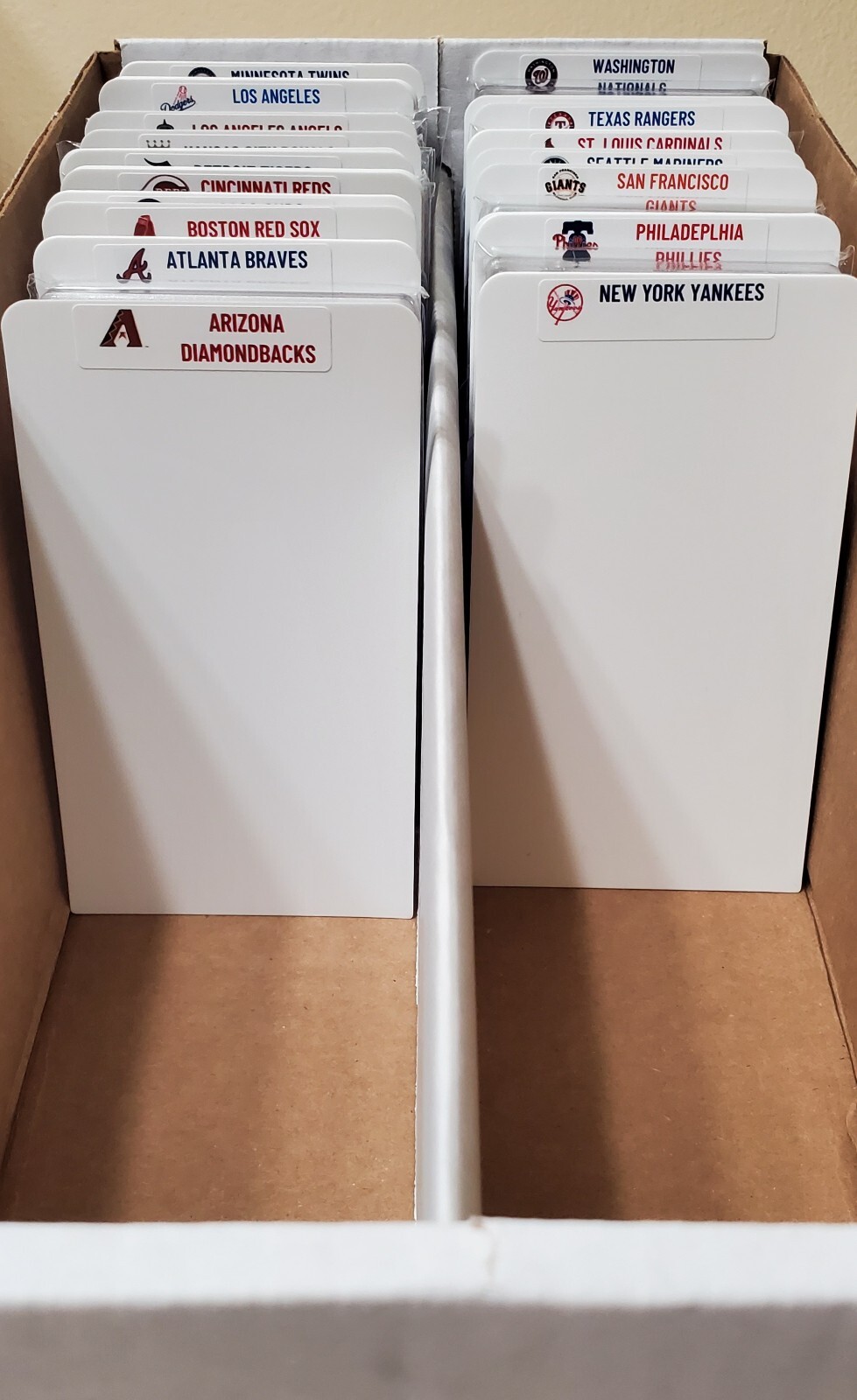 (30) GRADED Slab & Sports Card Dividers with 30 FREE MLB Teams Logos Labels