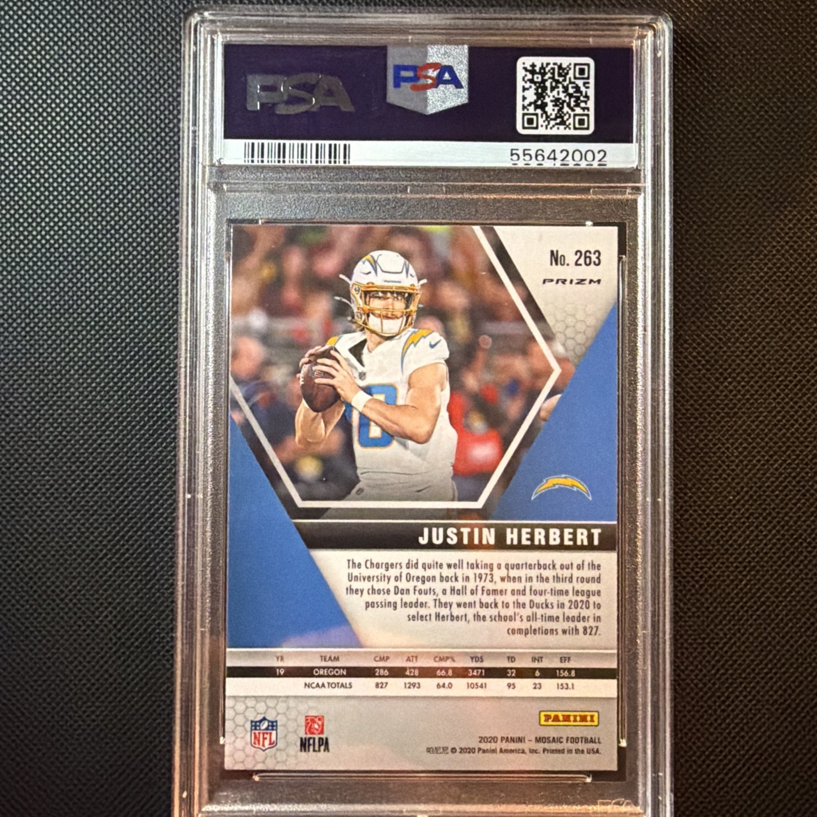 2020 Panini Mosaic – NFL Debut Justin Herbert #263 Red Mosaic Prizm (RC)