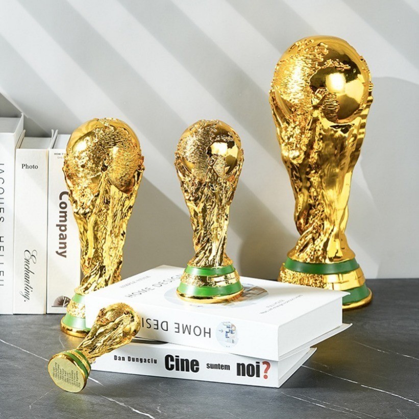 1:1 World Cup Replica Trophy Full Size 2022 Qatar -Height 36cm/14in ornament New