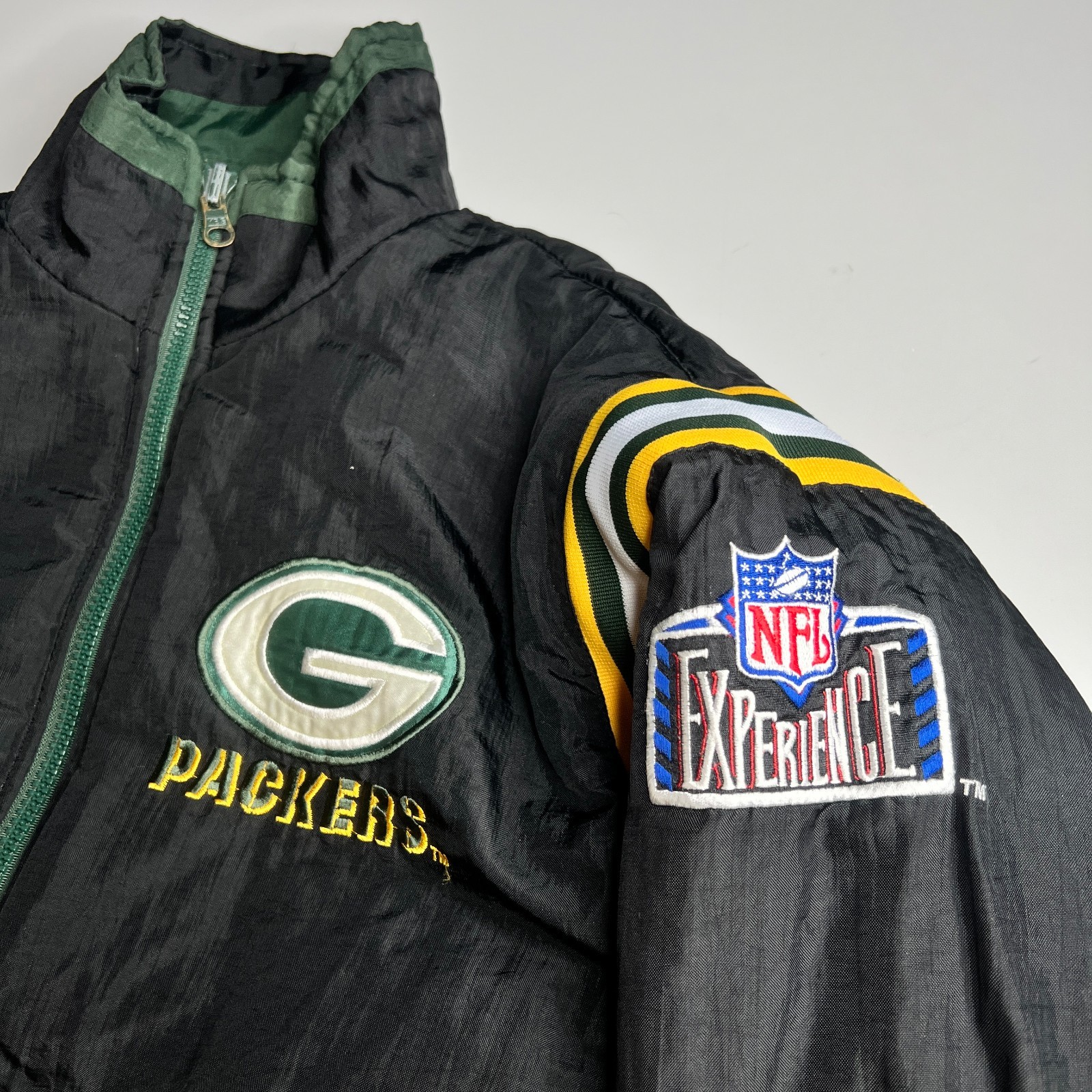 Vintage Green Bay Packers Reversible NFL Pro Player Puffer Jacket Size P/S / M
