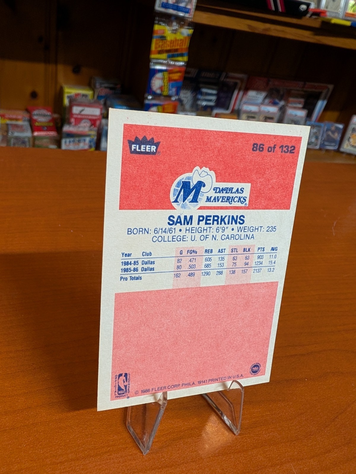 1986-87 Fleer Basketball Card – Sam Perkins #86 Dallas Mavericks