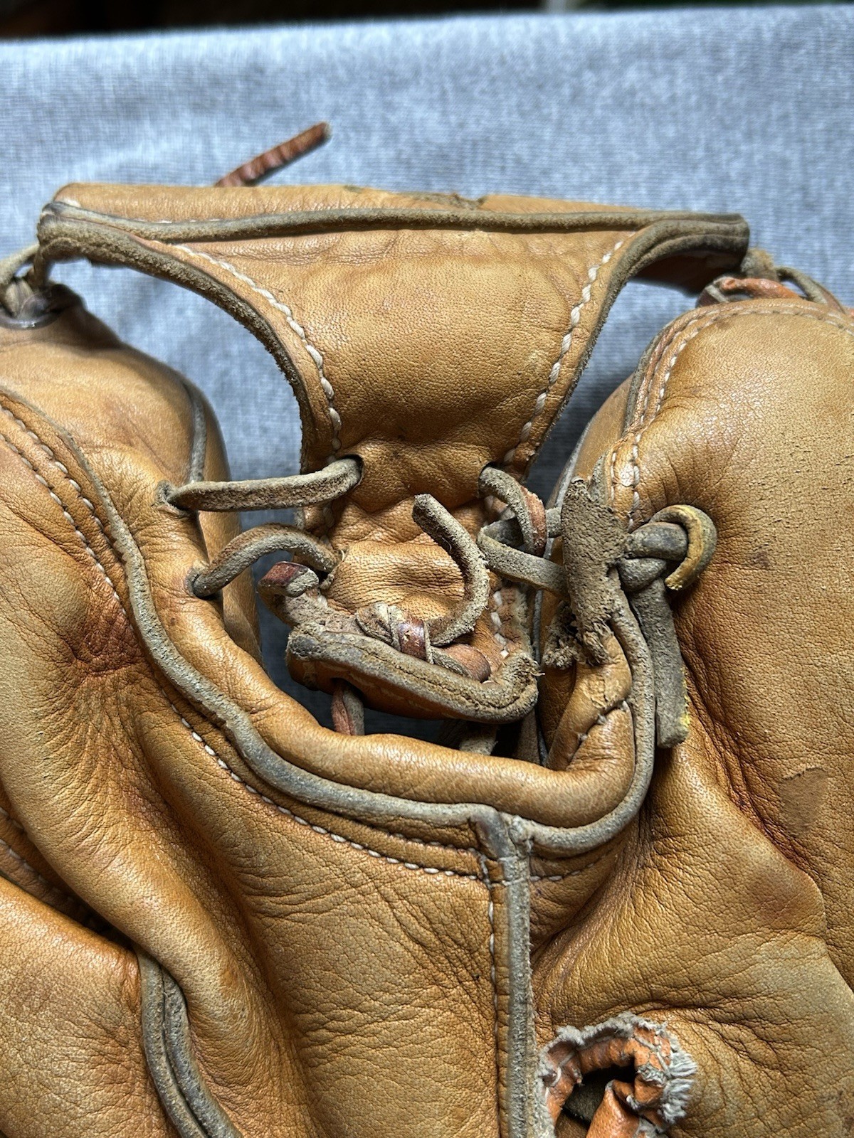 Vintage Baseball Catcher Glove Mitt Denkert M229 HAL SMITH Pro Maker Hinge Pad