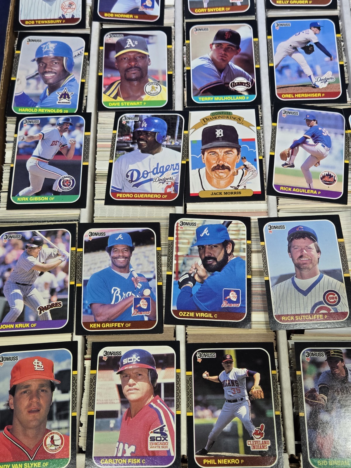 HUGE 5000+ Card Lot 23lb UNSEARCHED Estate Find! MLB NBA NFL NHL Star Co HOF