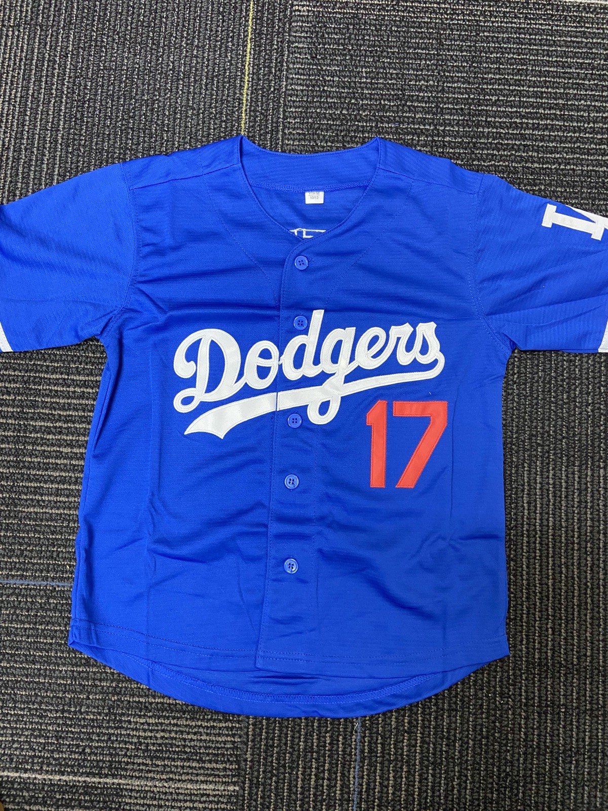 DODGERS JERSEY SHIRT #17 OHTANi KIDS ’ SIZE 10/12 In blue *BRAND NEW*