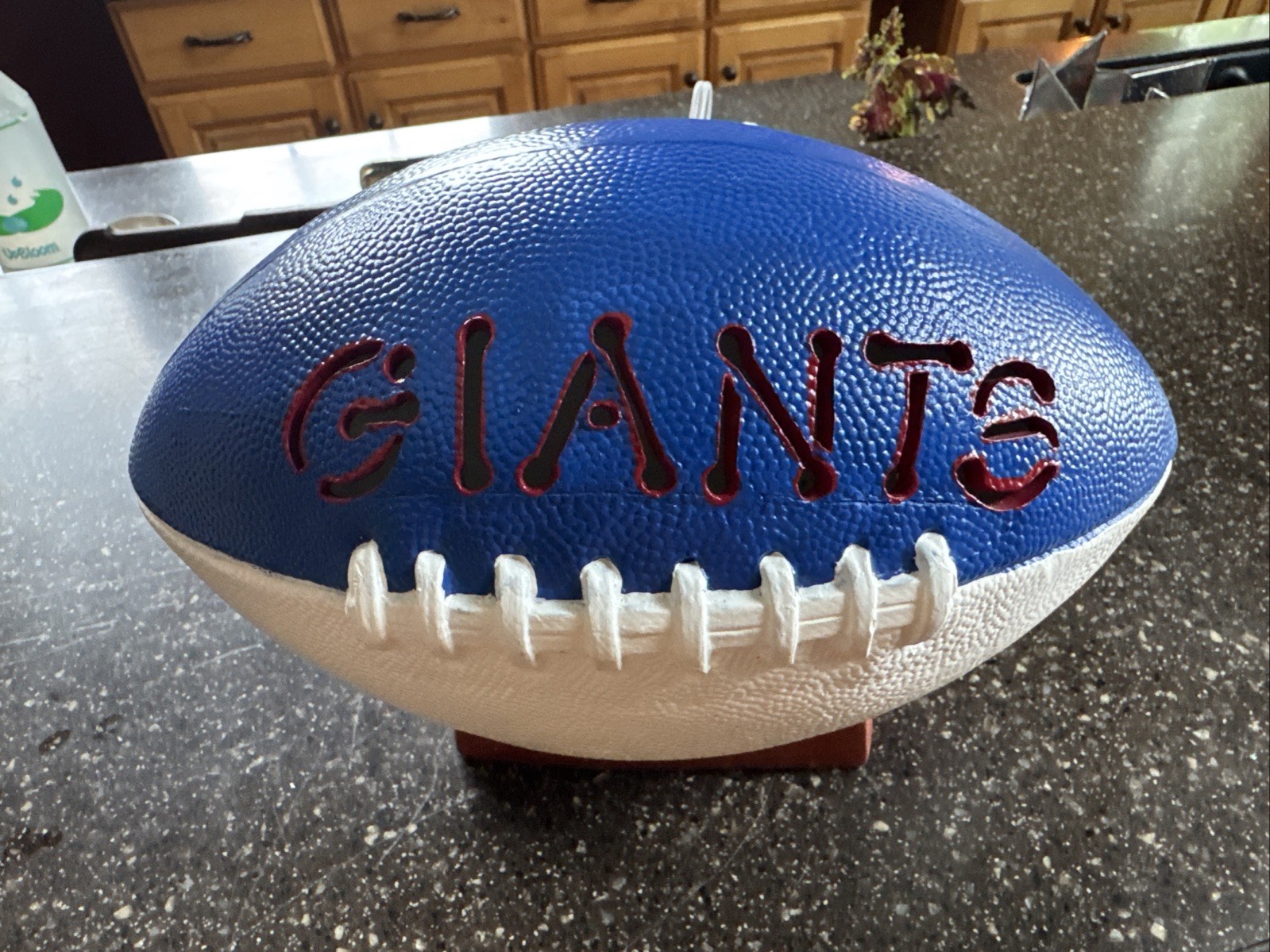 Vintage ceramic Giants blue & white football shaped light Pedestal 11×8”