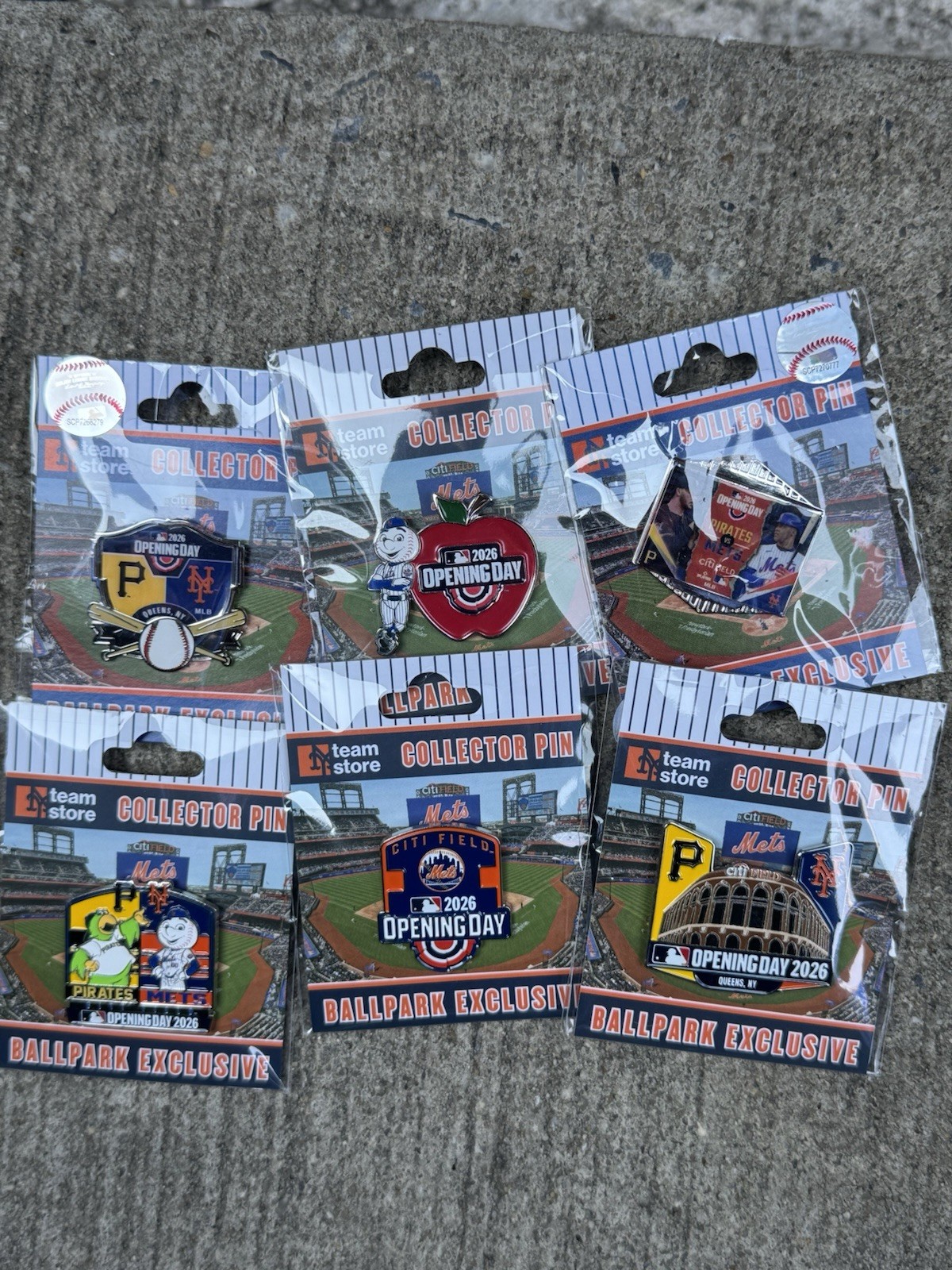 2026 NEW YORK METS OPENING DAY 6 Six Pin Set Citifield MLB NYM Pirates In Hand