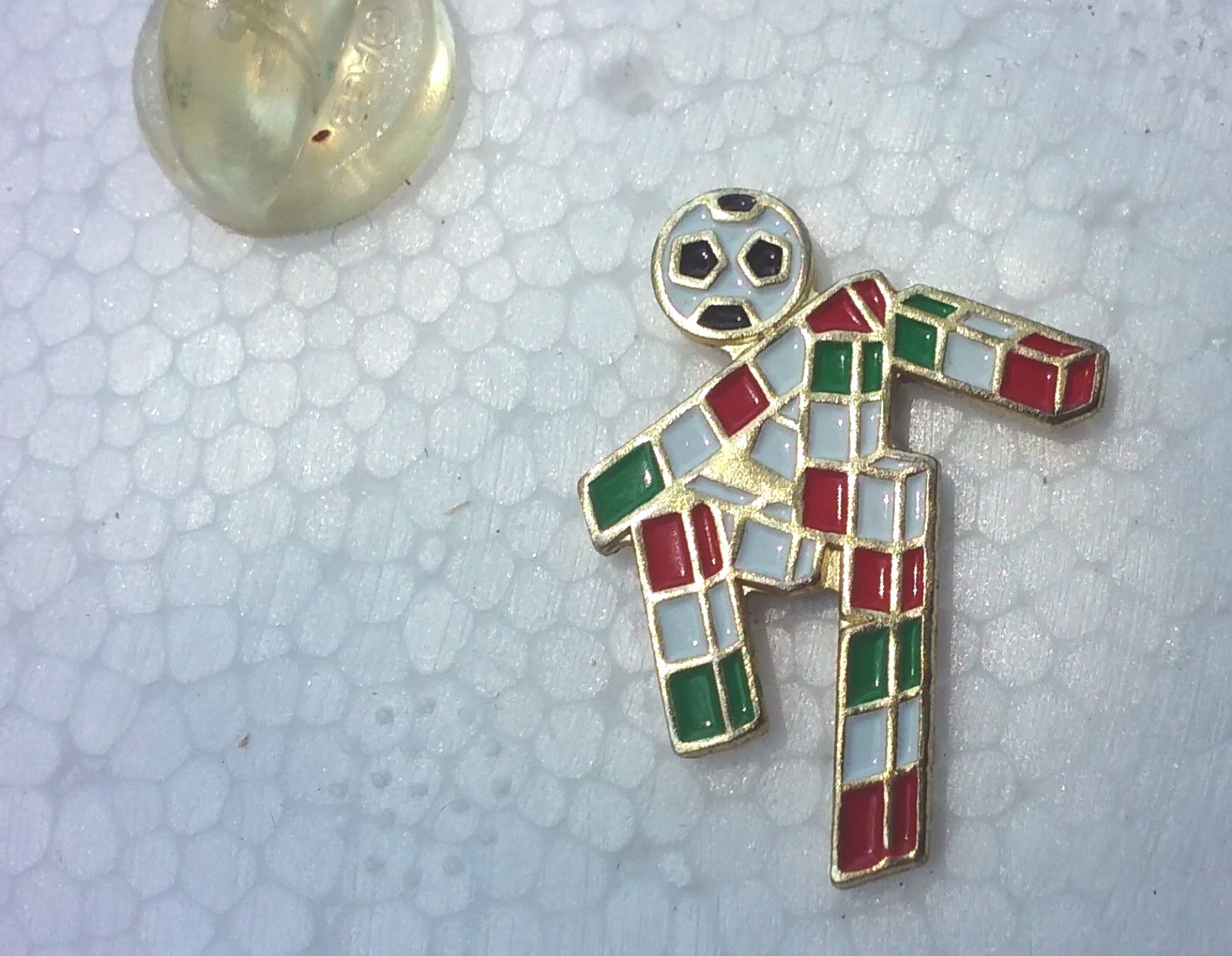 1990 FIFA Italy Mascot Ciao World Cup Soccer Football pin badge