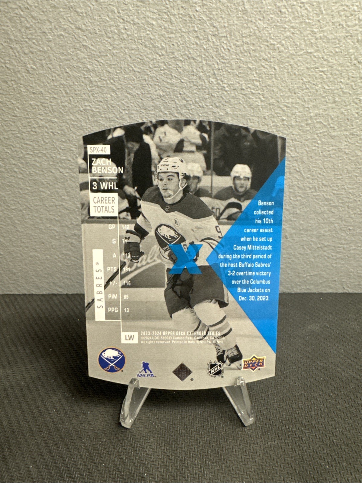 2023 Upper Deck – Zach Benson – 1997-98 Spx Holoview Retros (RC)