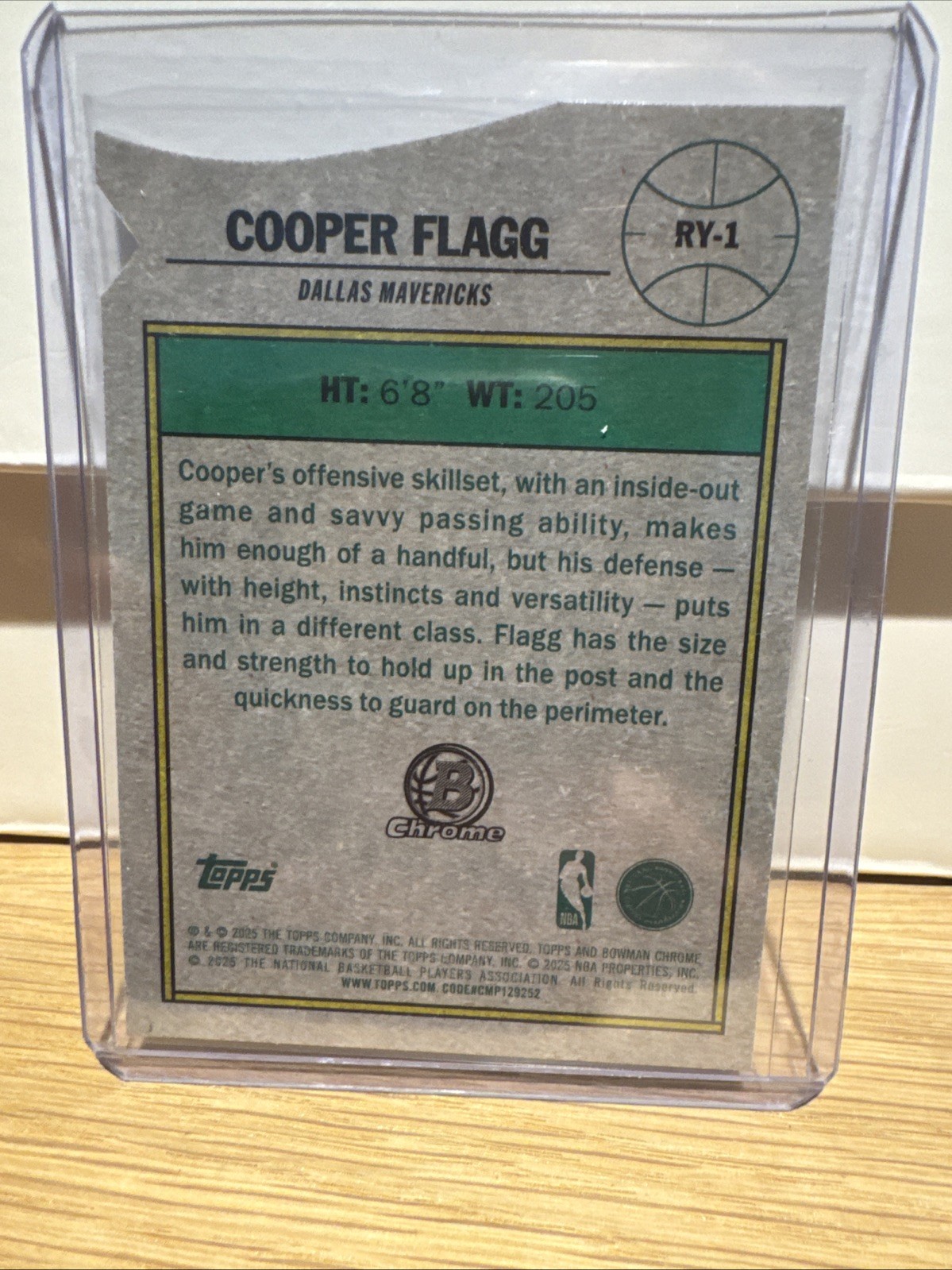 2025 Bowman Cooper Flagg Rookie Of The Year Favorites Chrome Die Cut RC MAVS