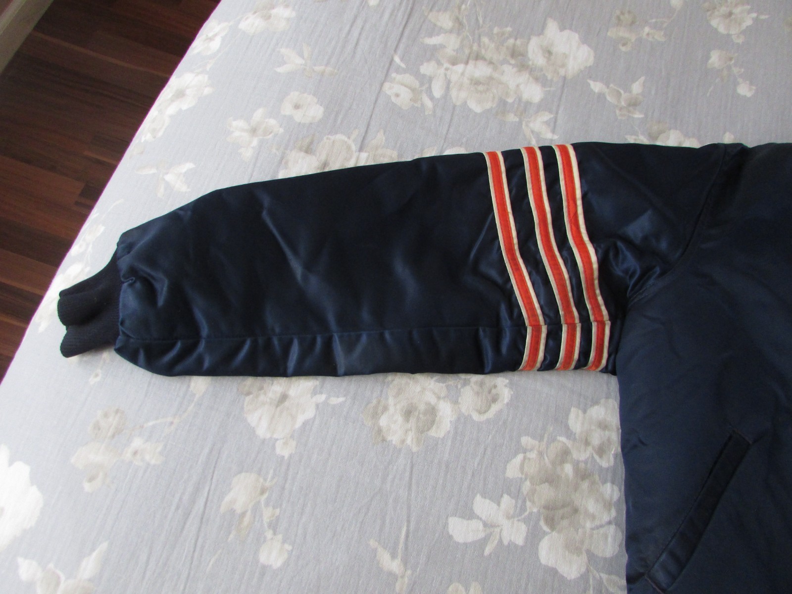 Chicago Bears NFL Football Starter Jacket M Team Sewn Authentic Vintage USA