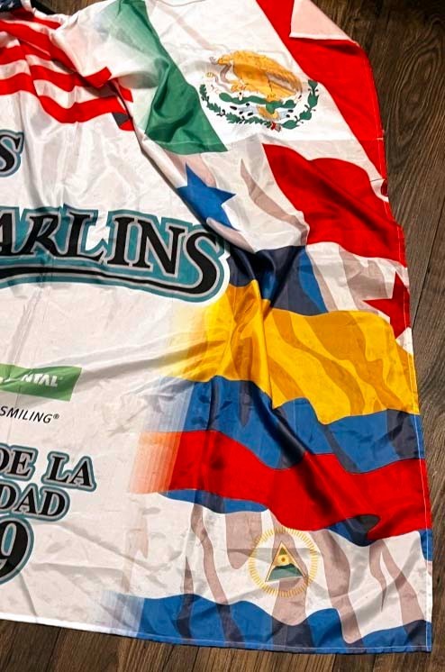 Florida Los Marlins 2009 Noche de la Hispanidad Promo CAPE Giveaway Latin MLB