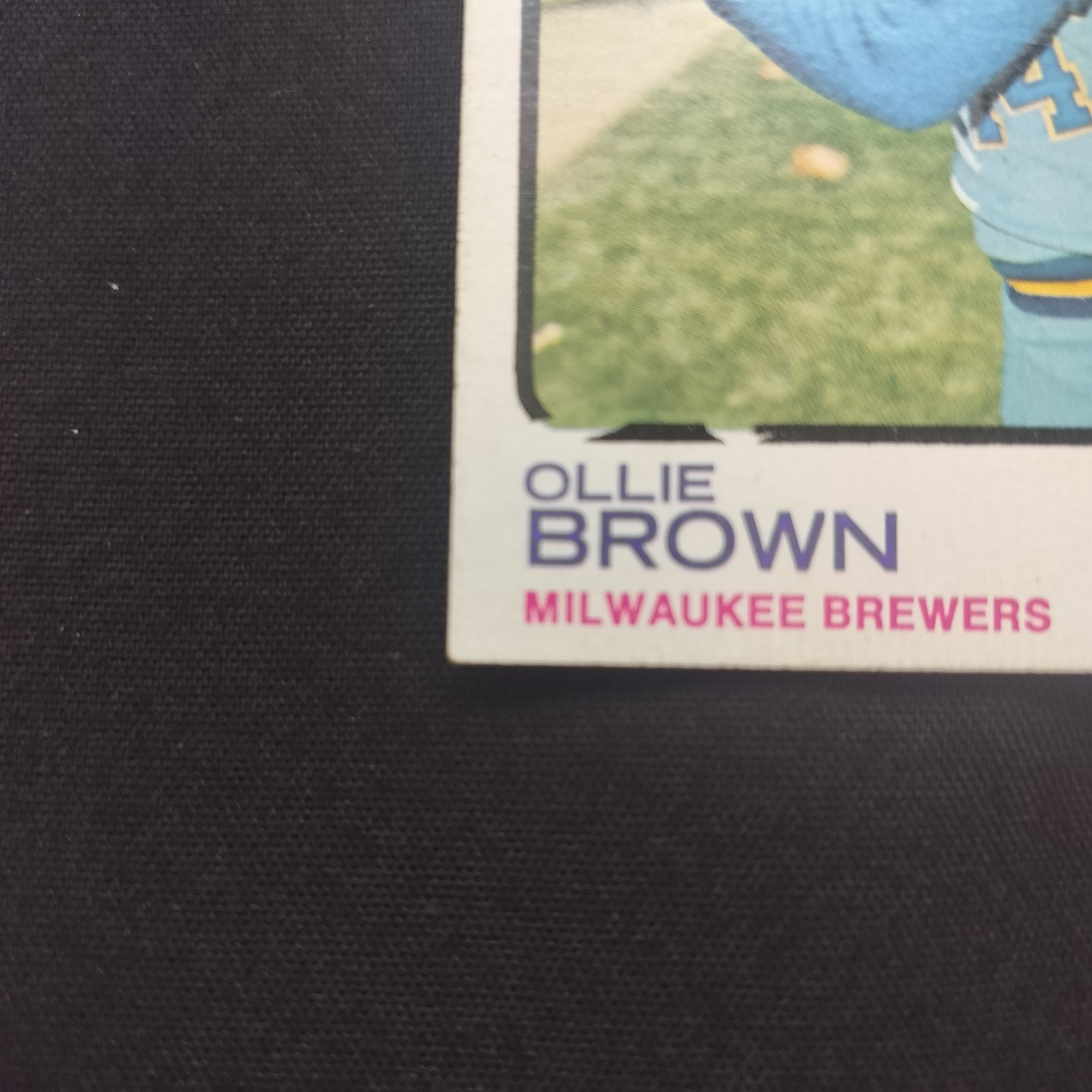 1973 Topps #526 Ollie Brown Border Gap Variation NRMT – FREE Shipping!