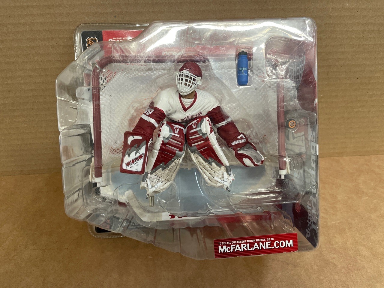 Dominik Hasek – NHL Detroit Red Wings – Action Figure McFarlane 2001 Serie 2 New