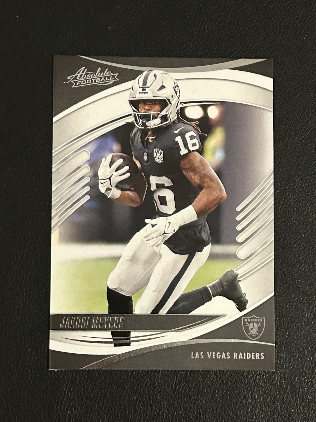2025 Panini Absolute – Jakobi Meyers #56