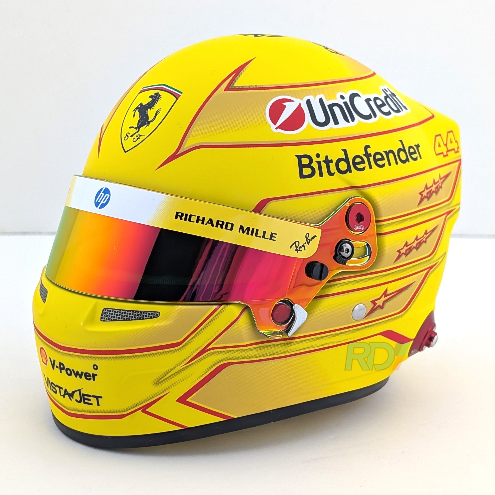 2026 Lewis Hamilton Mini Helmet – 1:2 Scale Bell Ferrari F1 Helmet – 4100536