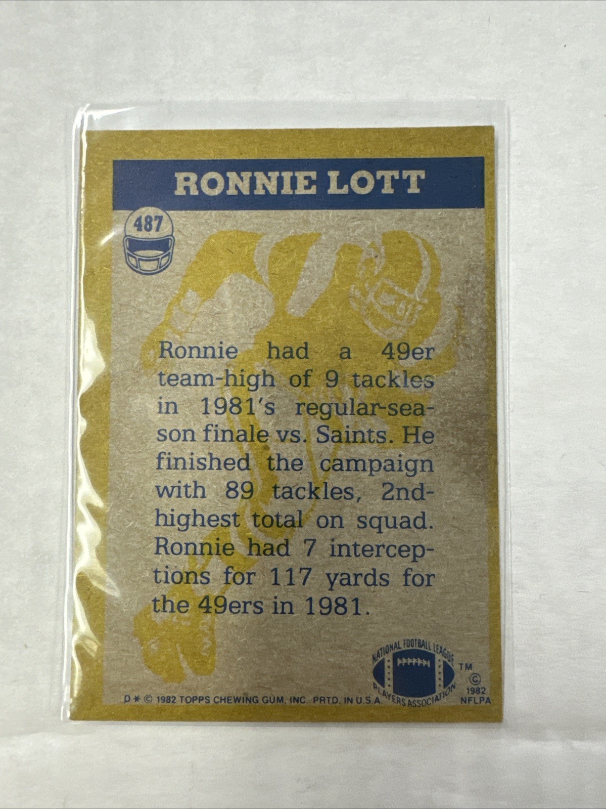1982 Topps – In Action Ronnie Lott #487 (RC)