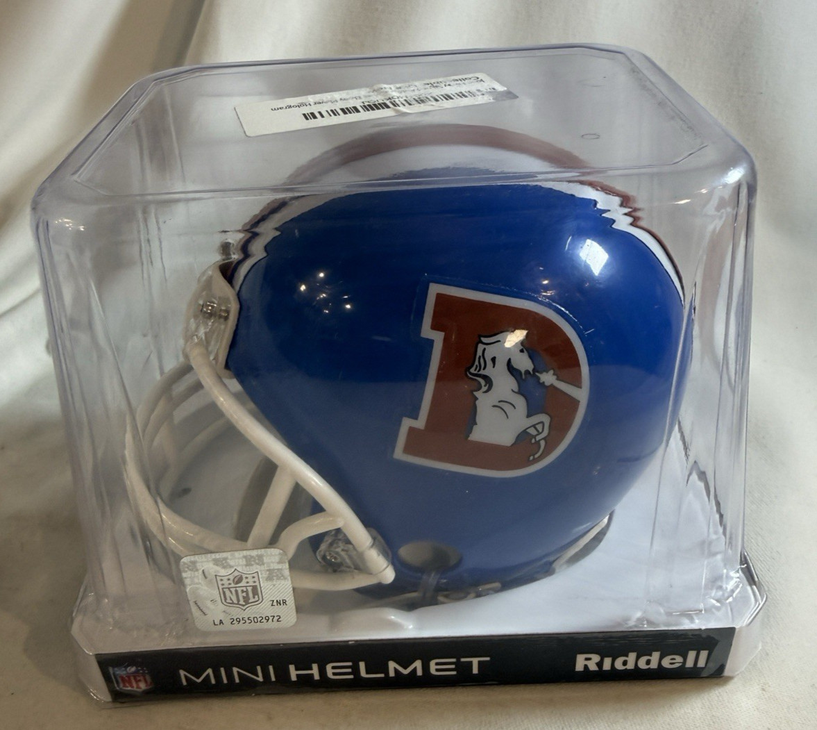 John Elway Signed Denver Broncos Old Logo Riddell VSR4 Mini Helmet
