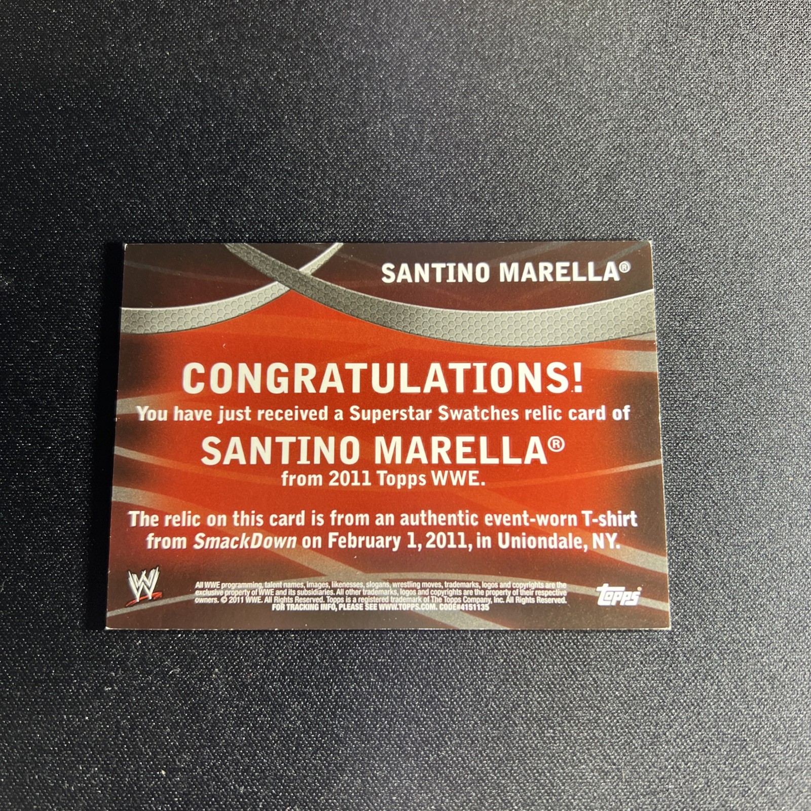 2011 Topps WWE – Superstar Swatches Santino Marella (MEM)