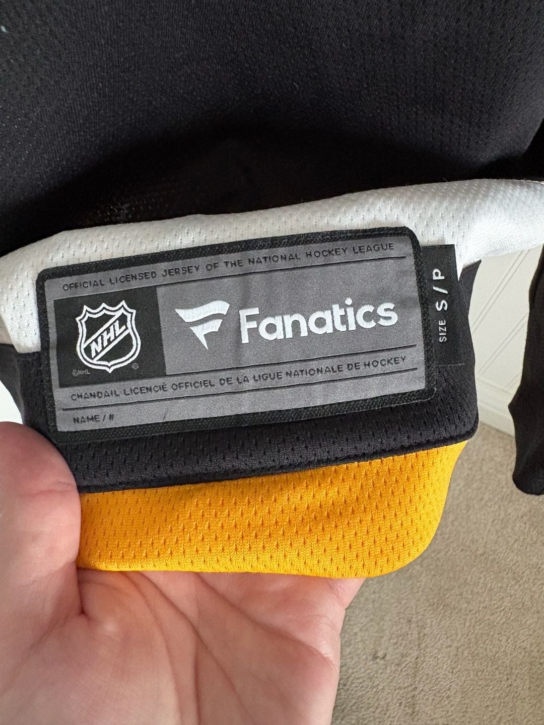 Jake Guentzel Fanatics Pittsburgh Penguins Home Breakaway Jersey Size Small