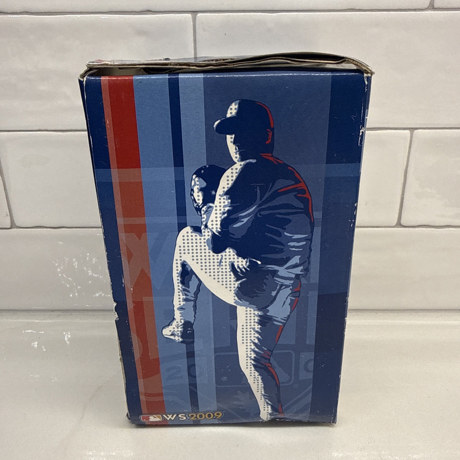 2009 New York Yankees MLB Baseball World Series Champions Trophy Paperweight