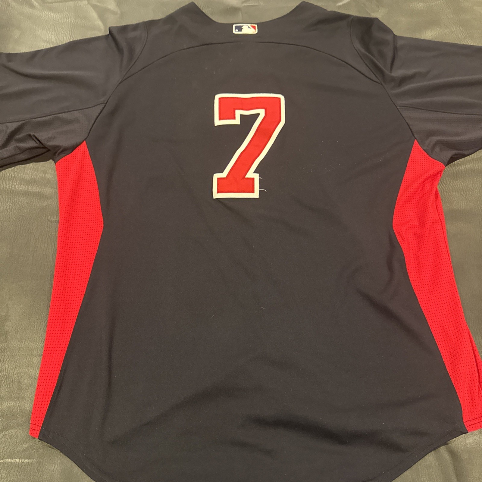 Minnesota Twins Stitched #7 Majestic Cool Base Batting Practice Jersey. Size XL