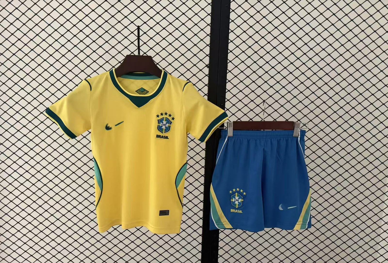 26-27 Models of National Team Children’s Clothing Football Jersey Set