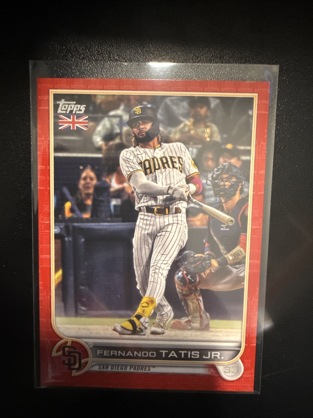 2022 Topps UK 🇬🇧 #196- Fernando Tatis Jr – Big Ben Red SP /99 – Padres