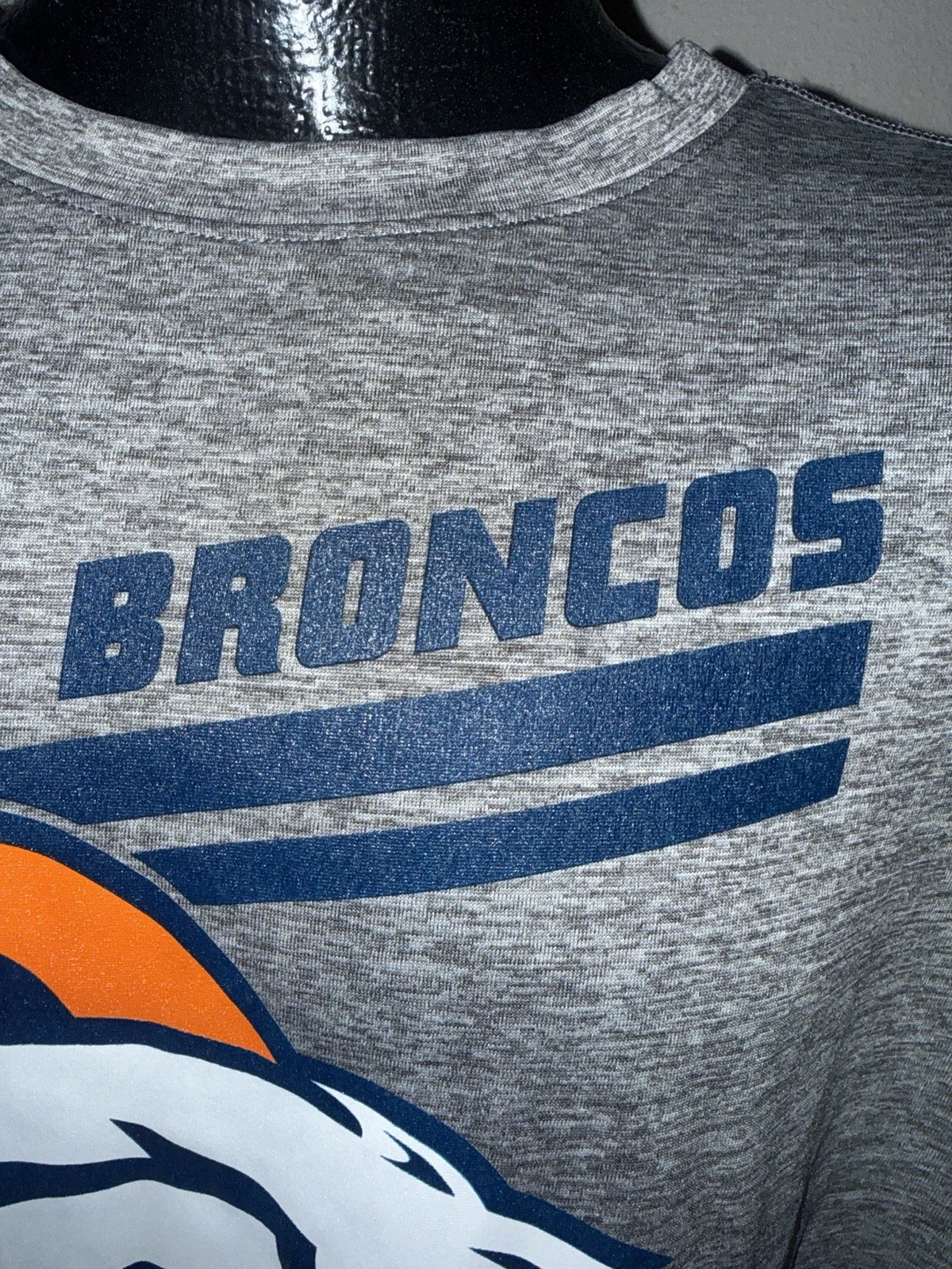 Men’s Majestic Football Denver Broncos Short Sleeve Evolution Tee Gray Size 2XL