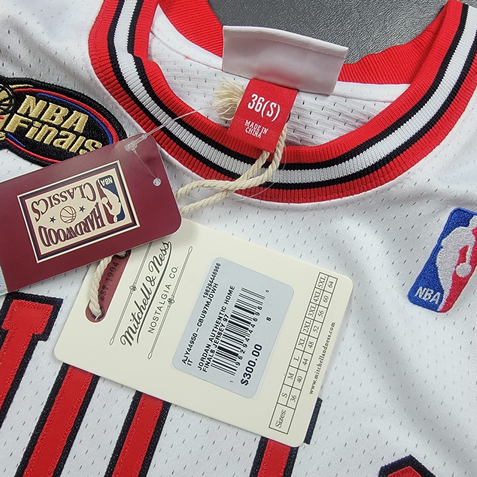 100% Authentic Michael Jordan Mitchell Ness 97 98 Finals Bulls Jersey Size 36 S
