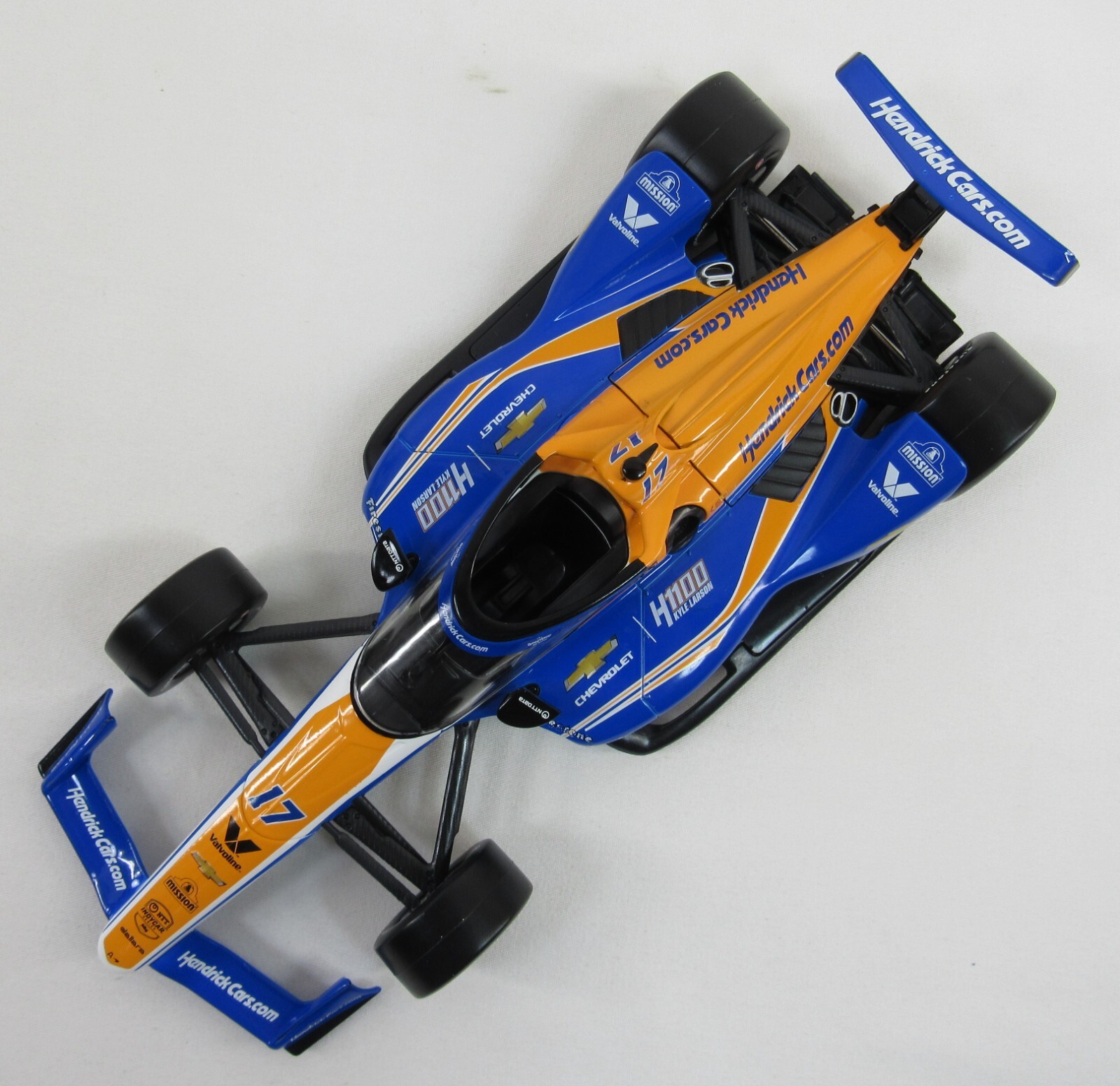 2024 Diecast Scale: 1:18 Indy 500 Rookie of The Year Kyle Larson H1100 Hendrick