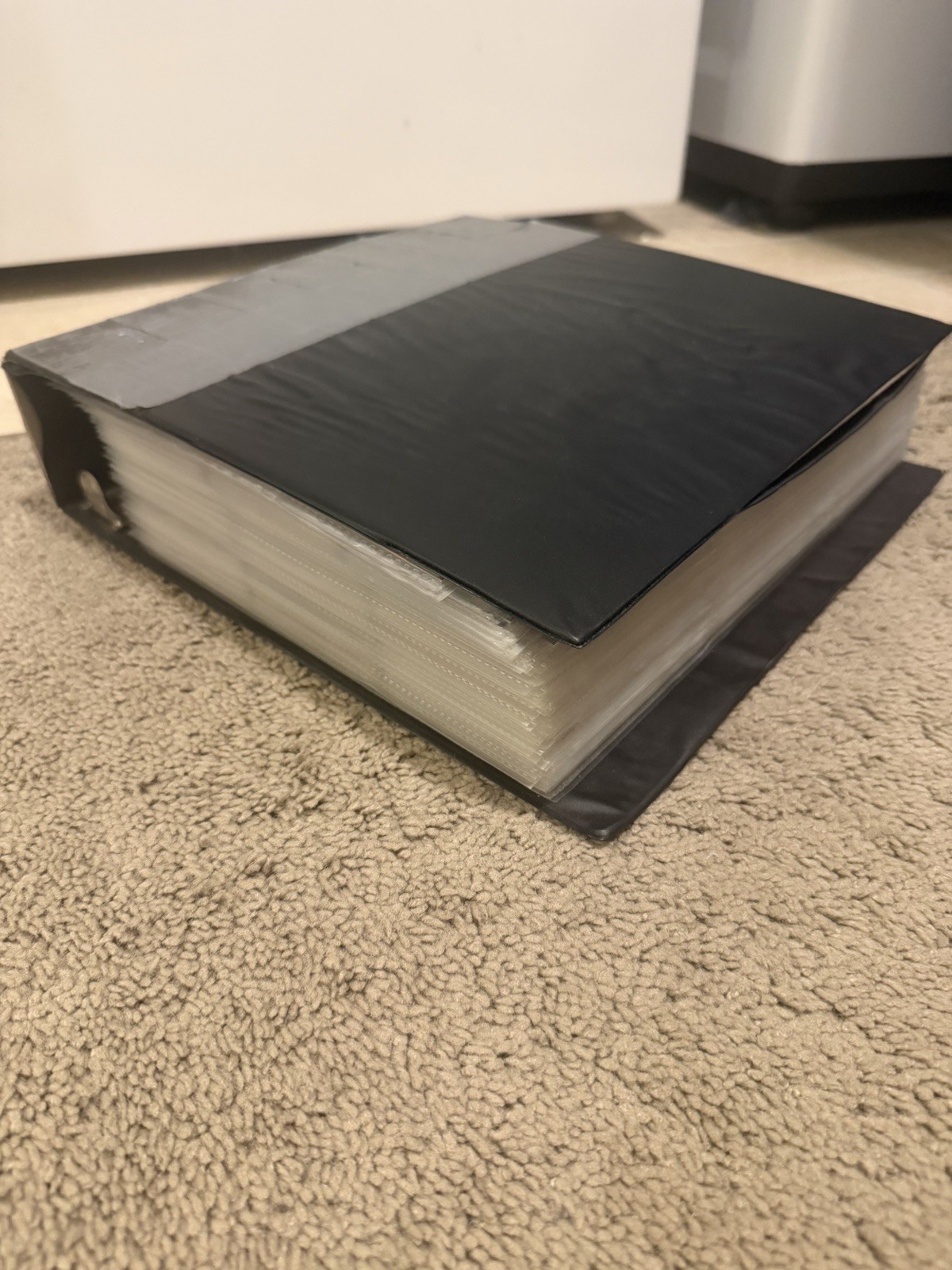 Sport Cards Binder NFL, And Nba Rare And Great Condition