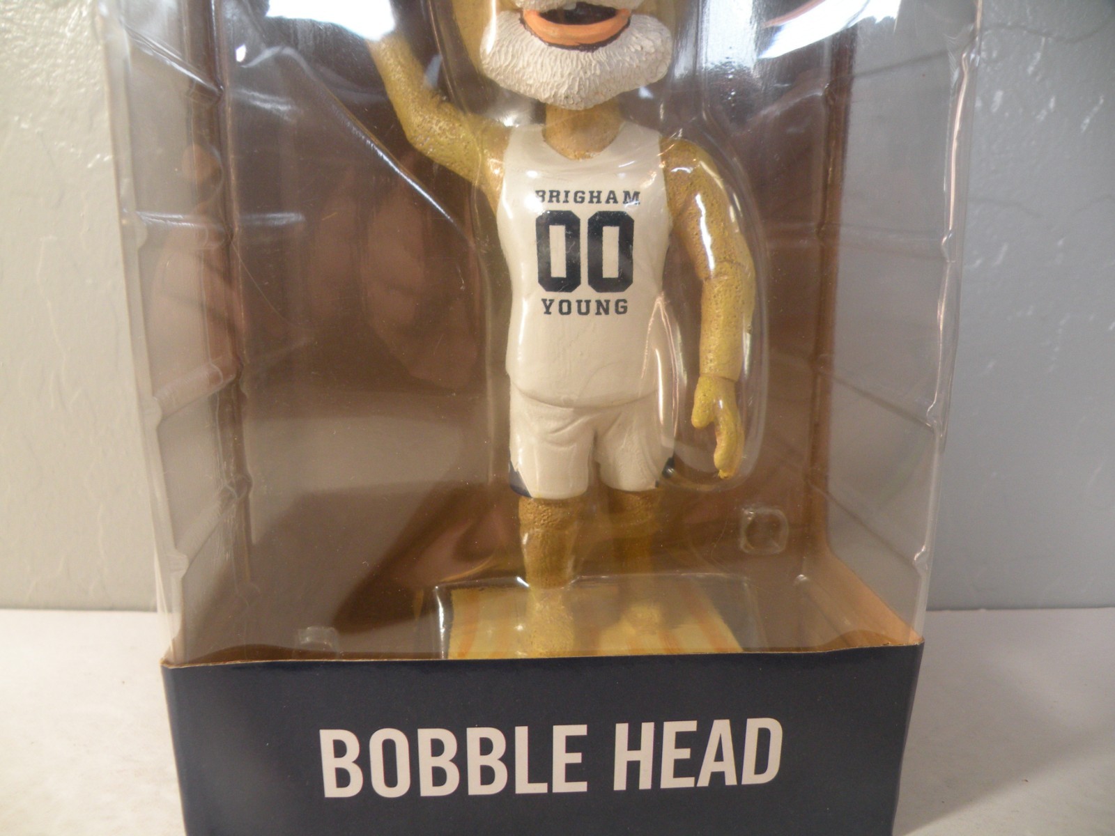 COSMO COUGAR BRIGHAM YOUNG BYU COUGARS BASKETBALL MASCOT BOBBLEHEAD NCAA