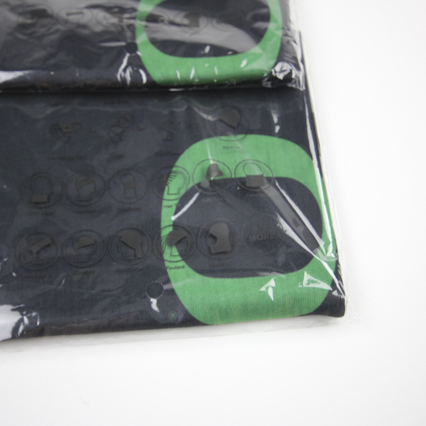 Oregon Ducks Unbranded Face Mask/Gaiter Unisex Black New with Tags OSFA