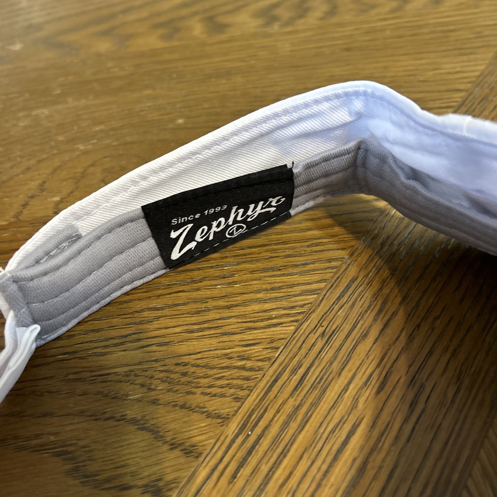 Zephyr NBA Minnesota Timberwoves Unisex-Adult Visor Impact White
