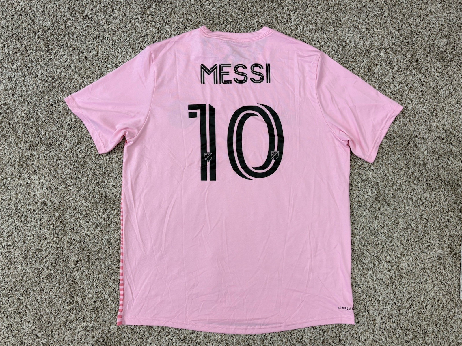 New Adidas Lionel Messi Inter Miami CF #10 Men’s Jersey Pink Size LARGE MSRP $60