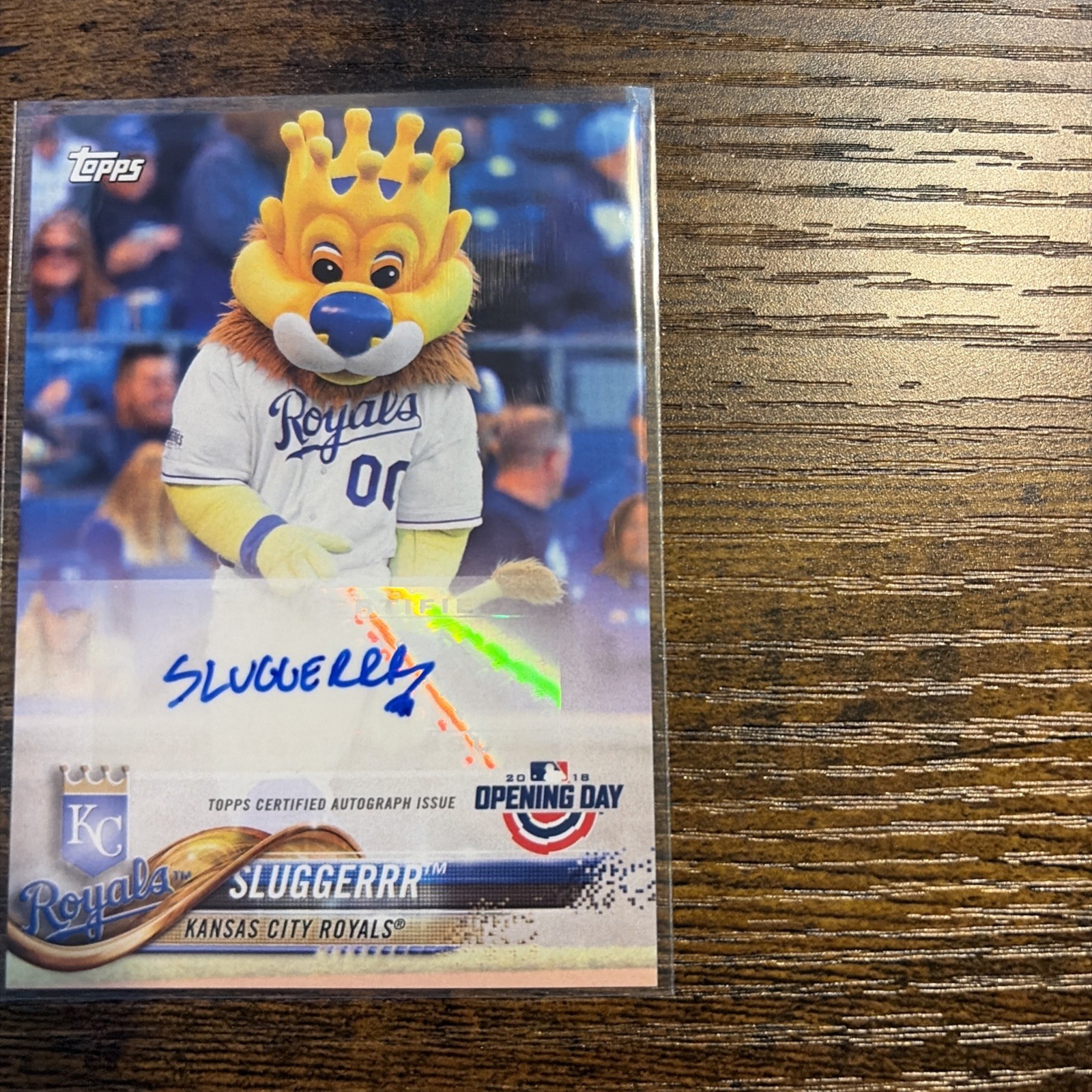 2018 Topps Opening Day Mascot Autographs Sluggerrr MA-S