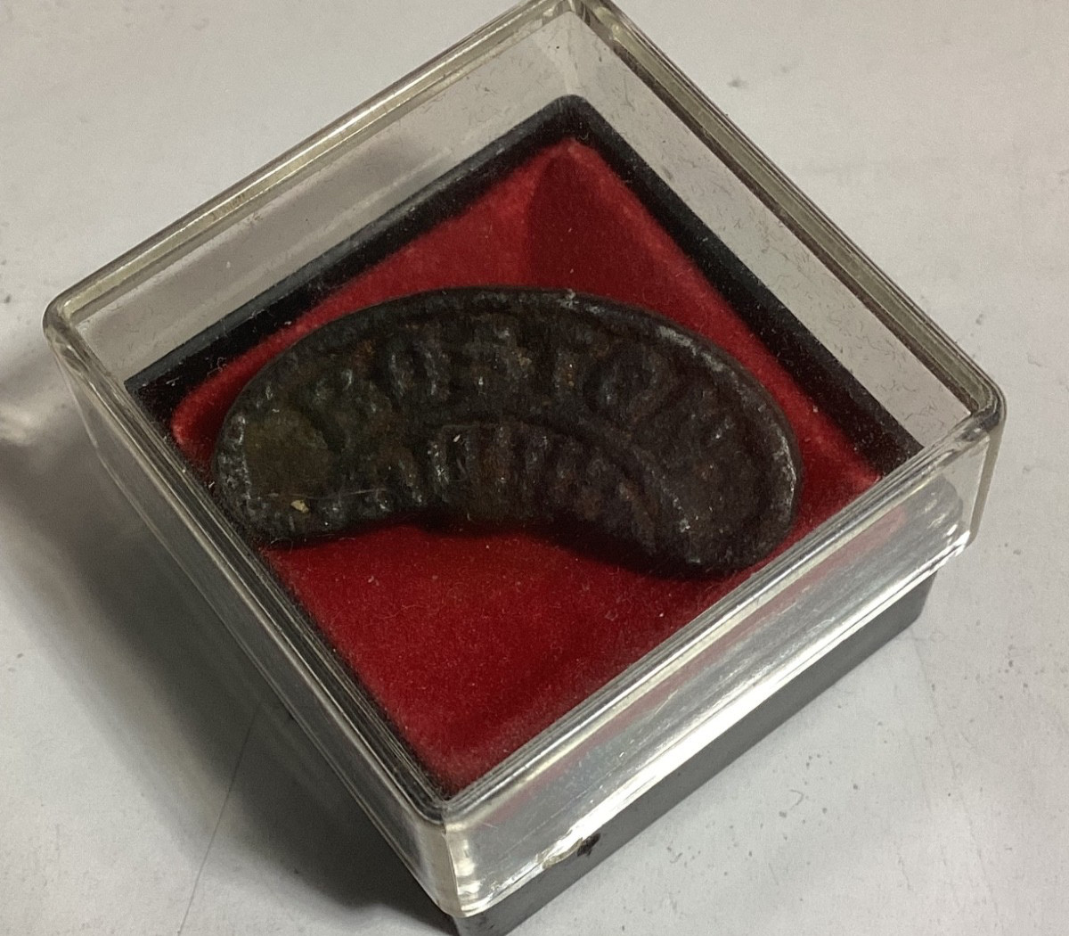 Boston Bean Antique Pin 1800s 1900s pre World War Beautiful Piece of HISTORY 1/1