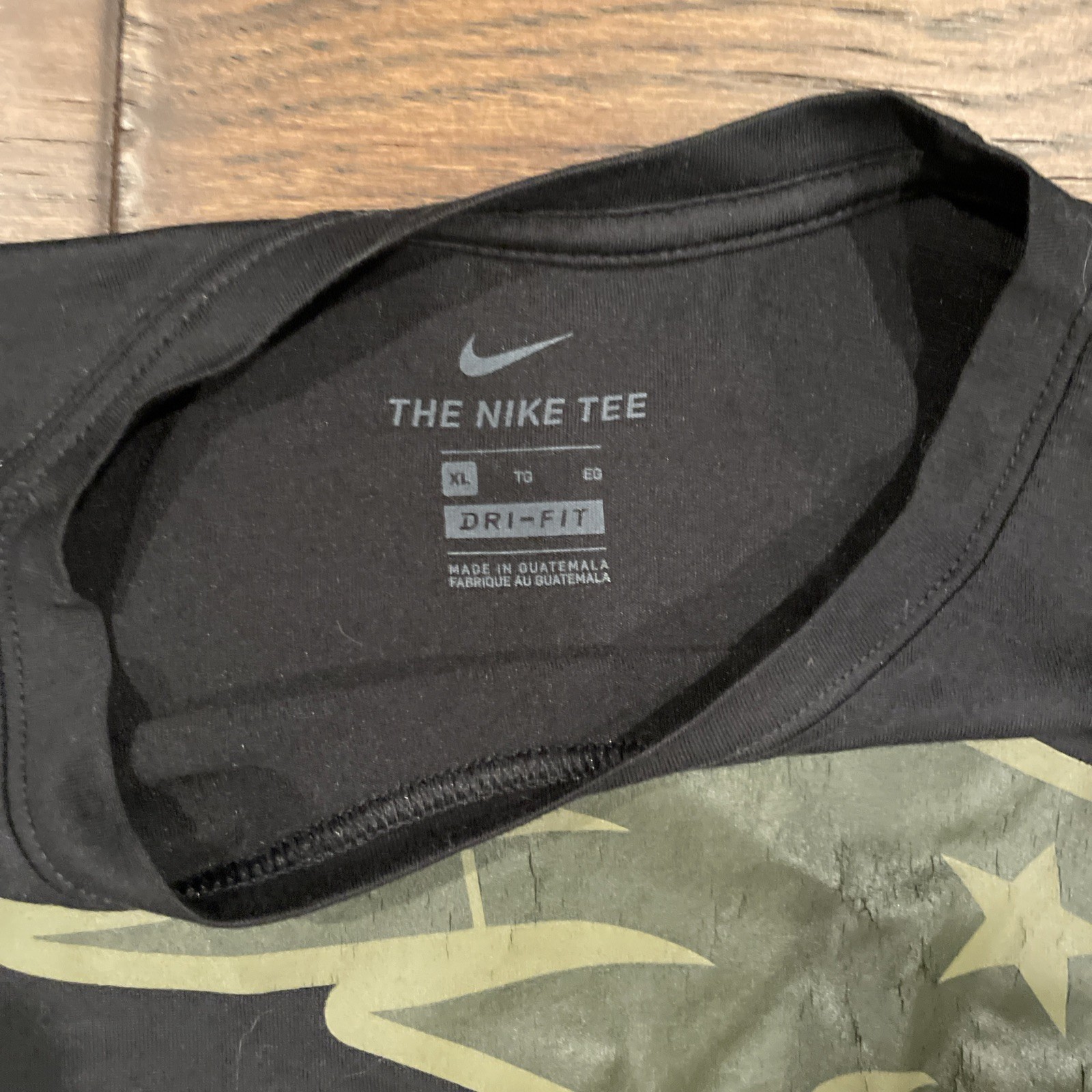 New England Patriots Nike Salute to Service Dri-Fit T- Shirt Men’s XL