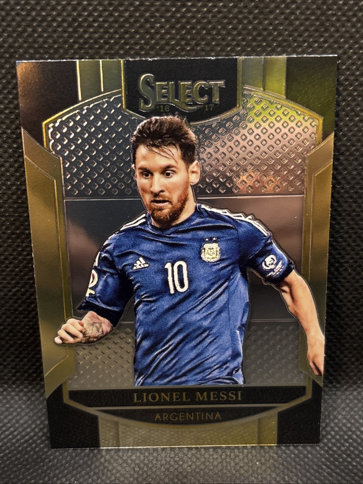 2016-17 Panini Select Terrace Lionel Messi #2