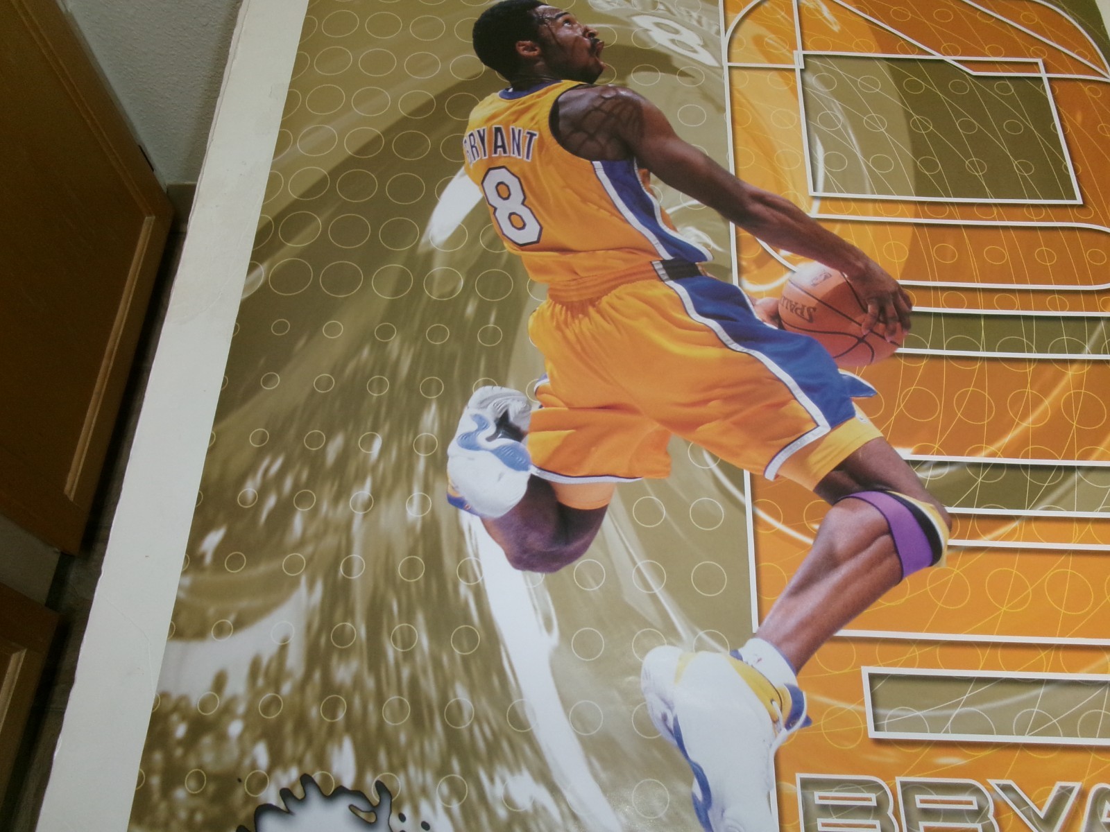 Original NBA Los Angeles Lakers Kobe Bryant 2000 Costacos Poster-24×36-BEAUTIFUL