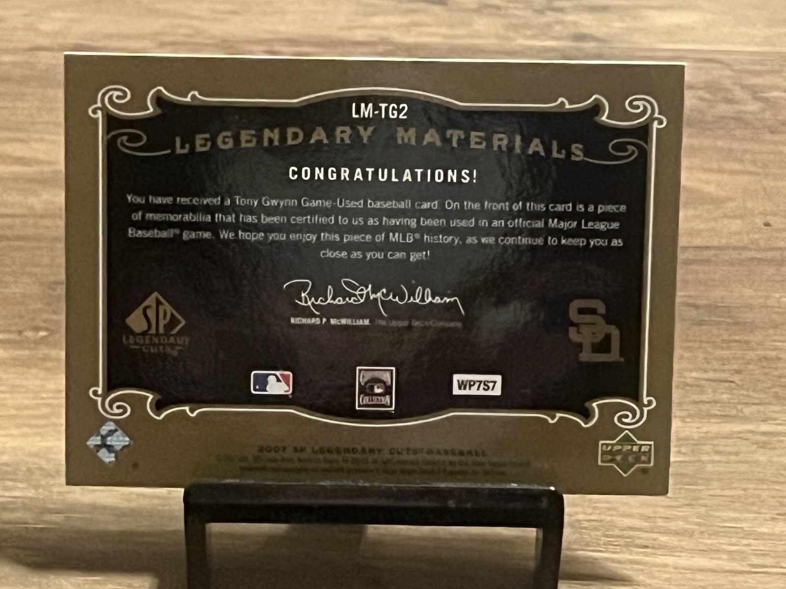 2007 SP Legendary Cuts Materials LM-TG2 Tony Gwynn Relic /199