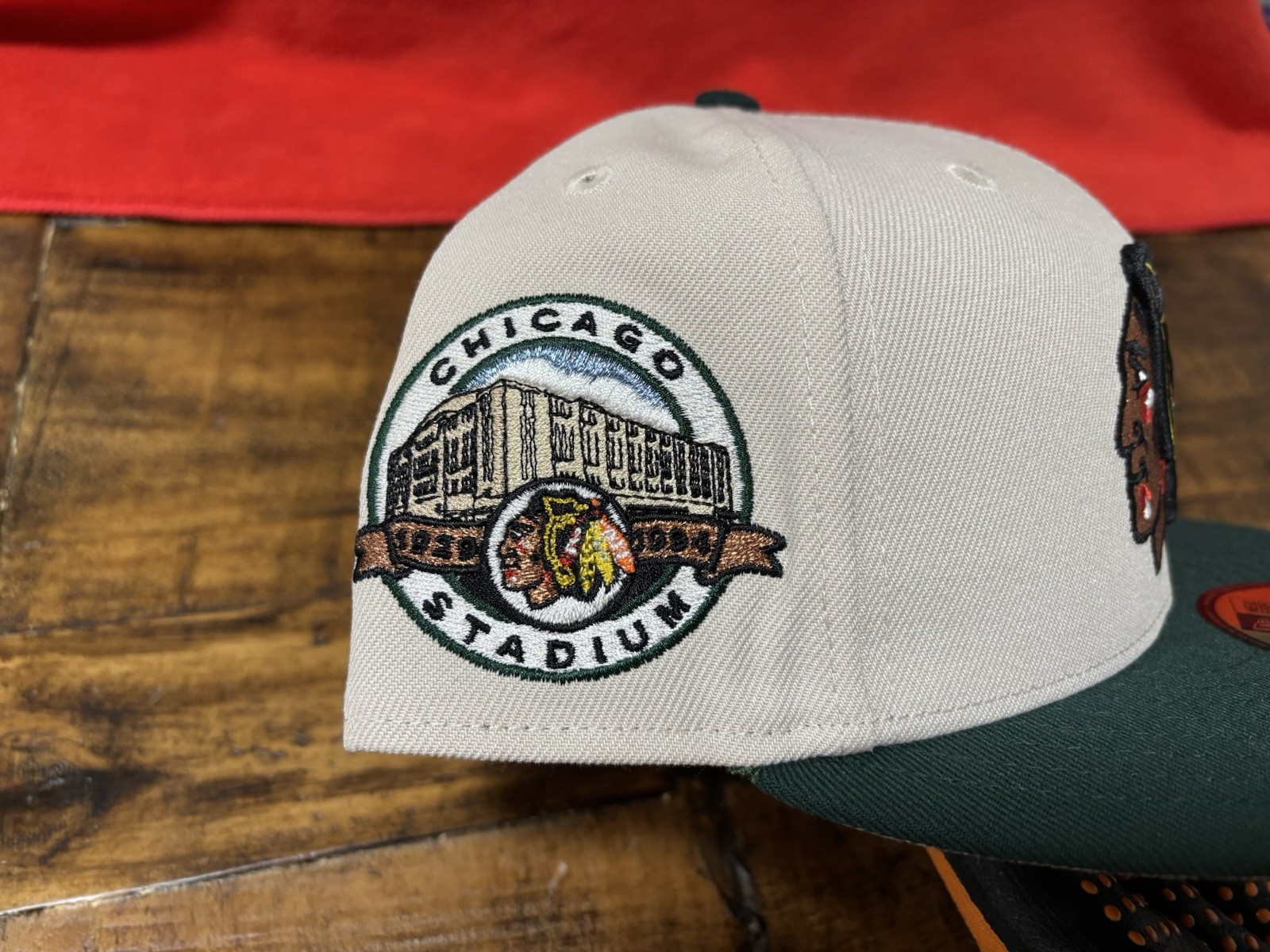 Chicago Blackhawks Chicago Stadium Stone Green New Era Fitted Size 7 7/8 Gray UV