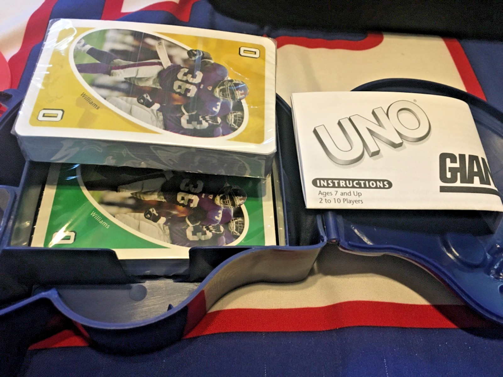 New york Giants, Uno game and Rubik’s Cube,New