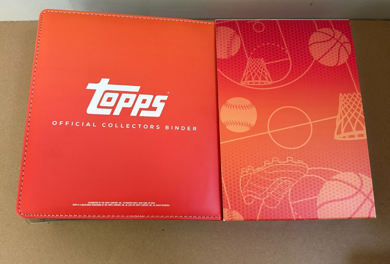2026 Topps Official Collectors Orange Binder w/ 10 pages