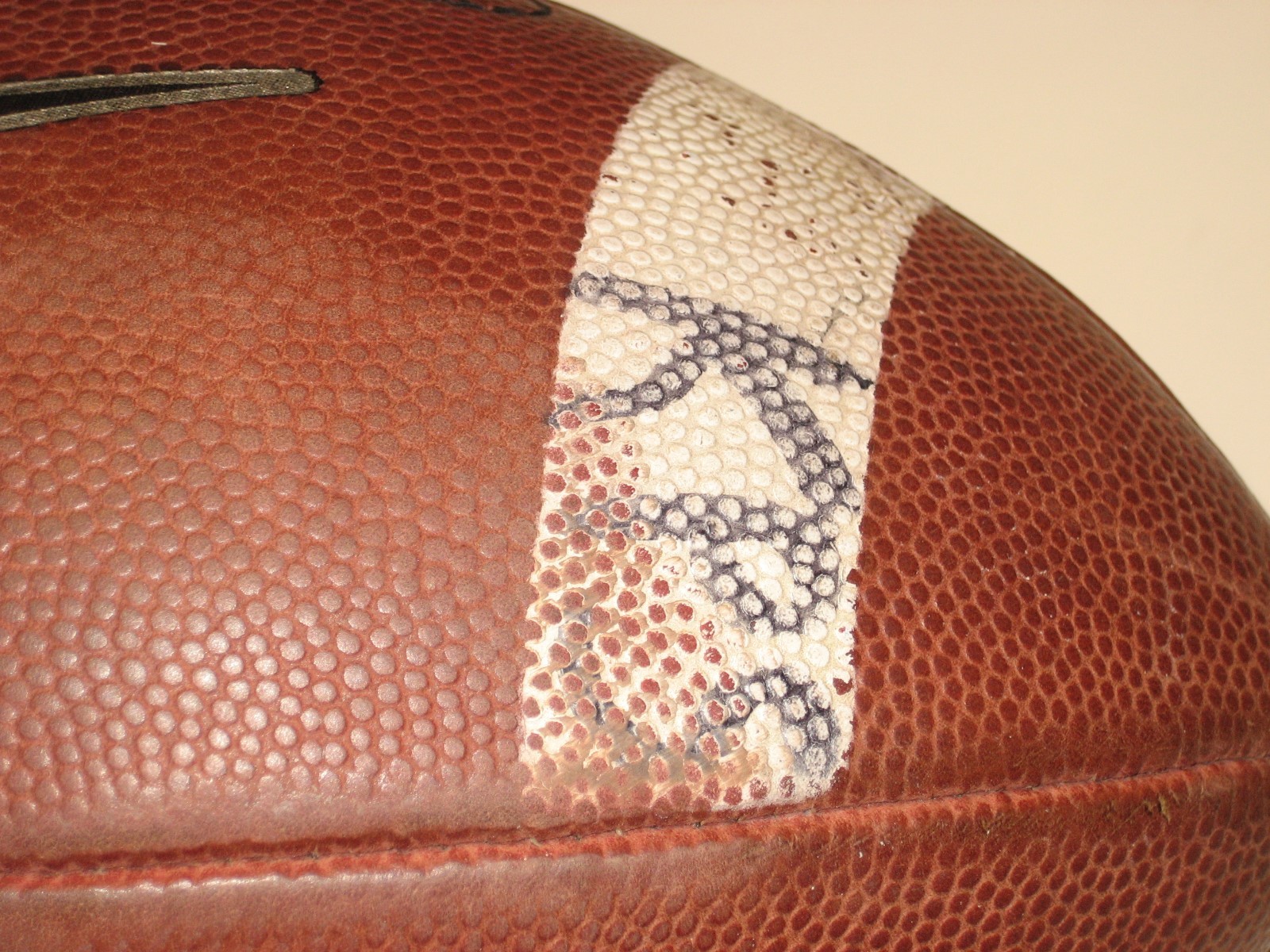 Fresno State Bulldogs GAME USED Nike Vapor 3005 Football – Mountain West Univ.
