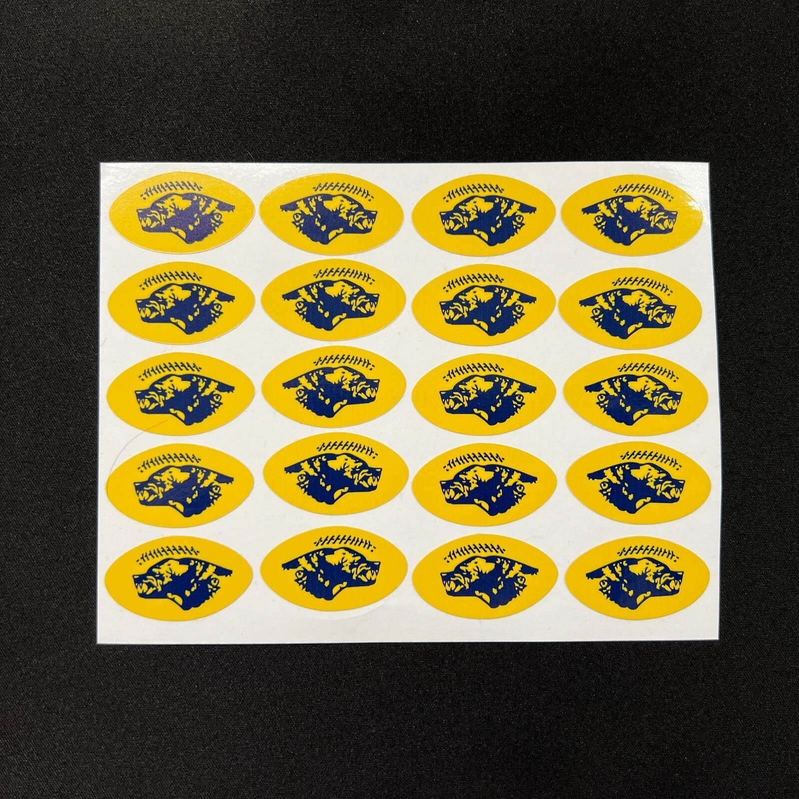 Michigan Wolverines – 10 Sets of Full Size Football Helmet Award Decals