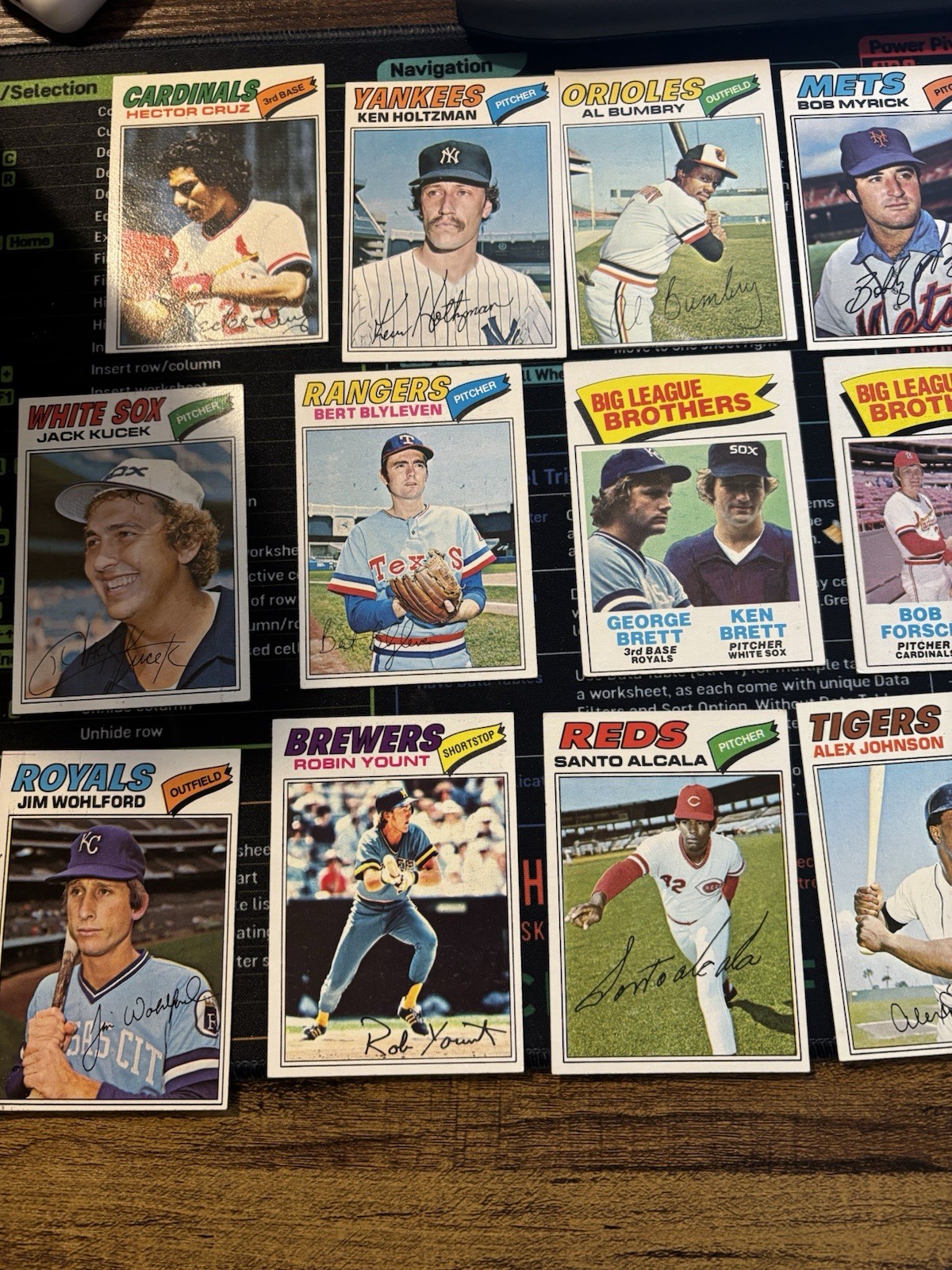 1977 Topps Baseball U-Pick #541-660 VGEX+ Free Shipping on 3+ Cards!