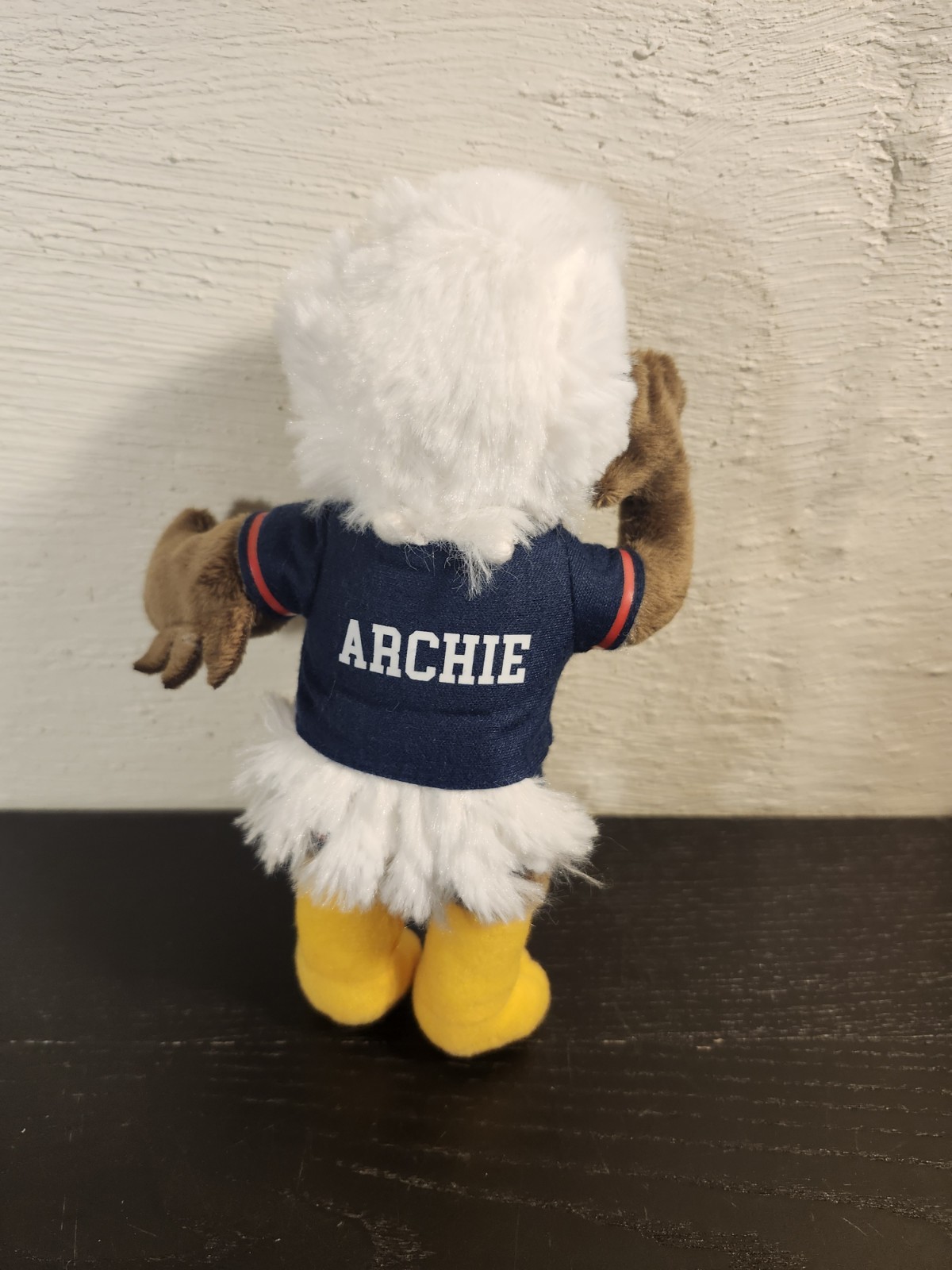Southern Indiana University Screamkng Eagles Mascot plush Figure 7 Inch – Archie